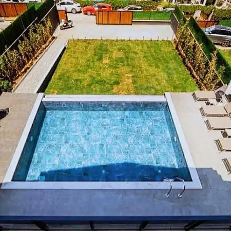 Sea Esta Villa